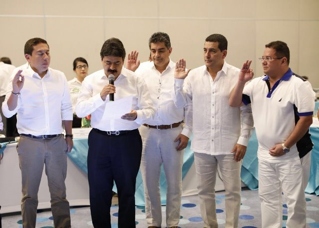 Gobernador del Huila es el nuevo presidente de Fededepartamentos 4