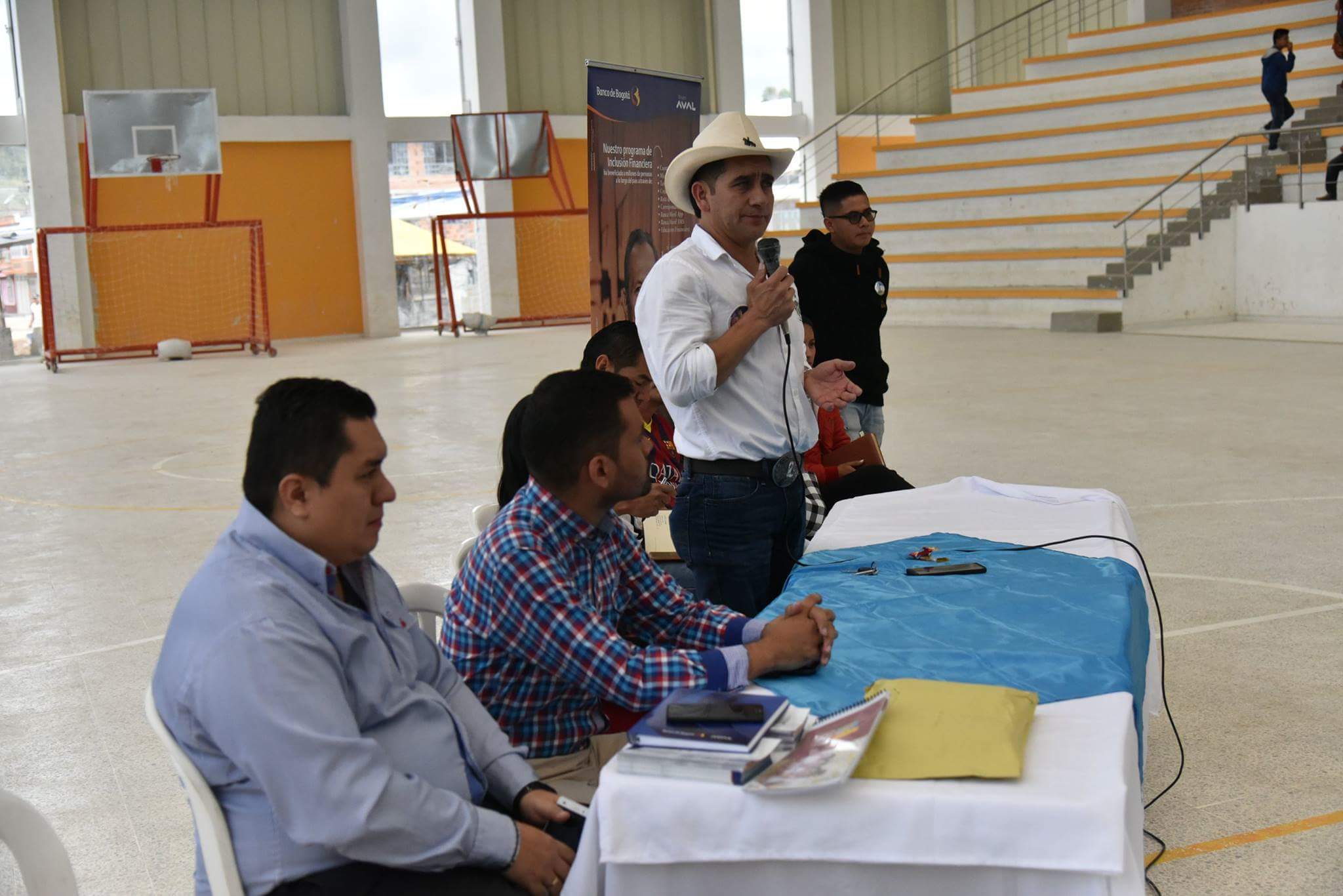 Expectativa en Isnos por proyecto de vivienda para 260 familias 3