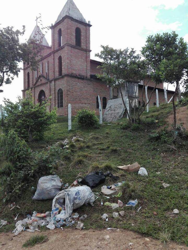 Así quedó el cerro de peregrinación Monserrate de Garzón, luego de la Semana Santa 1