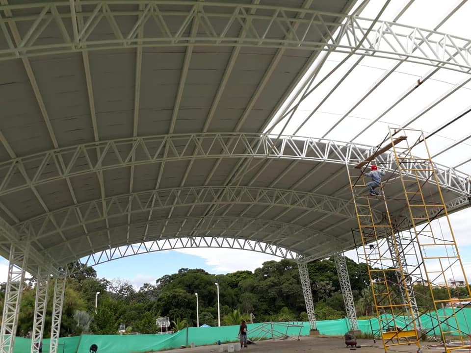 Con dos meses de atraso, finaliza construcción de polideportivo en barrio de Garzón 2
