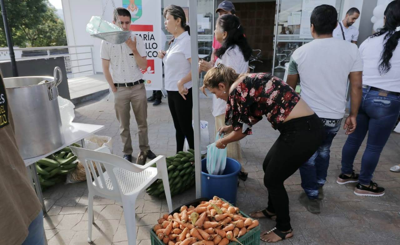Con éxito se desarrollo la II Feria Itinerante Mercado Campesino en Pitalito 3