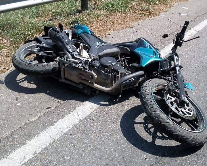 Dos heridos, tras aparatoso accidente en la vía Neiva-Campoalegre 2