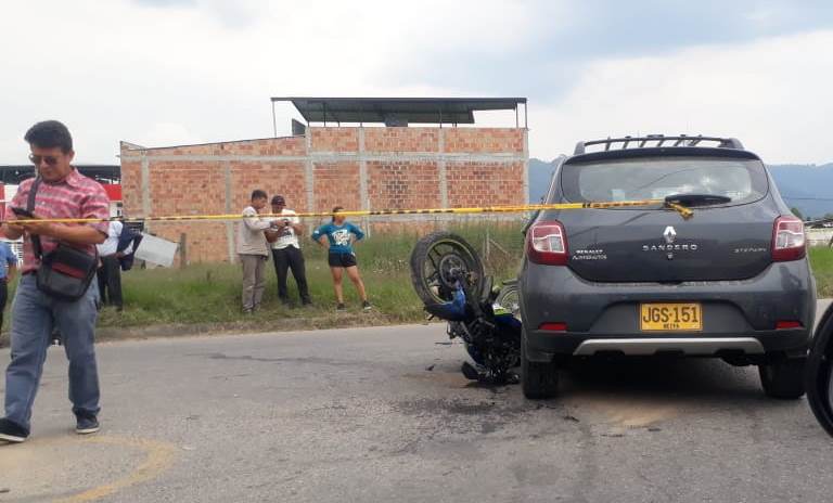 Accidente de tránsito en Pitalito por aparente imprudencia de ambos conductores 1