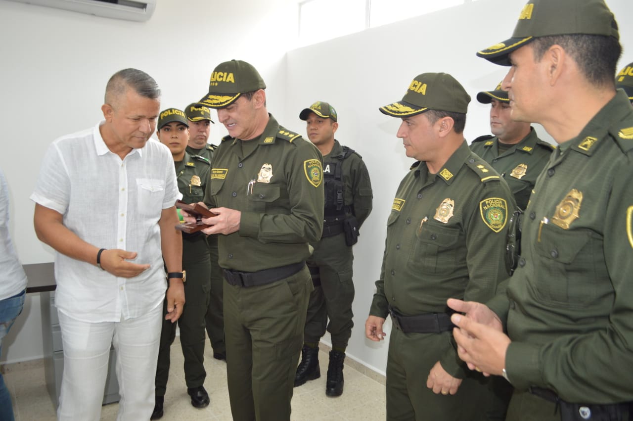 Fue puesta al servicio nueva estación de Policía en el municipio de Aipe 2