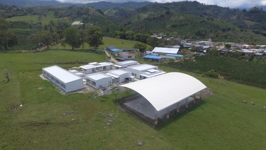Ministra de Educación y Gobernador del Huila, entregaron obras de infraestructura educativa 1