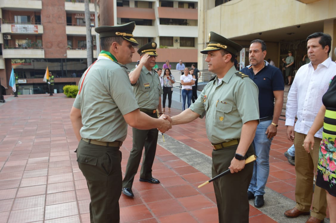 Policía Metropolitana de Neiva recibe nuevo comandante 4