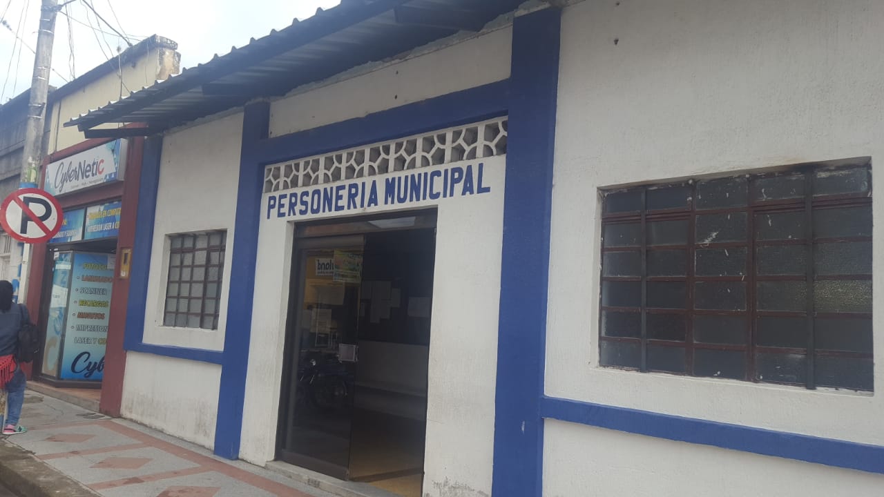 Denuncian alto riesgo de colapso estructural en la sede de la personería de Pitalito 4