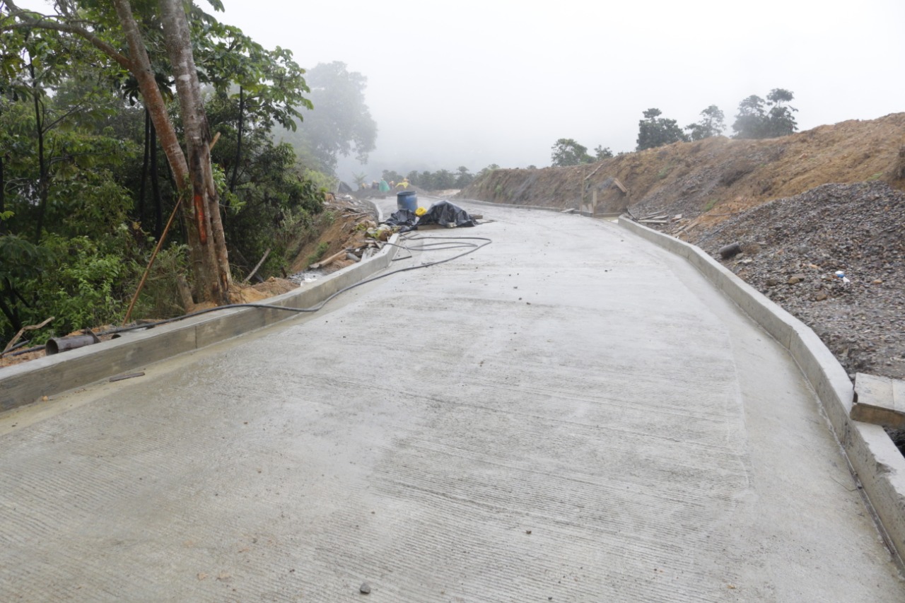 OCAD PAZ, aprobó recursos para construir 2.340 metros de placa huella en Pitalito 2