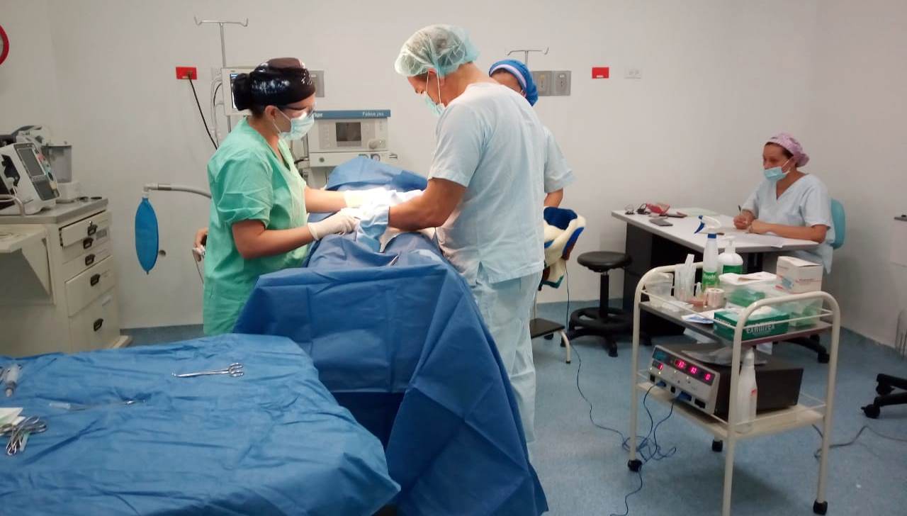 Reinauguran sala de cirugía en el Dispensario Médico militar de Neiva 3