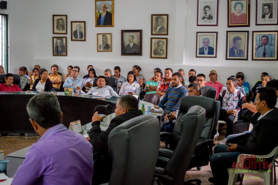 En San Agustín mediante “cabildo abierto” comunidad, fue escuchada 2