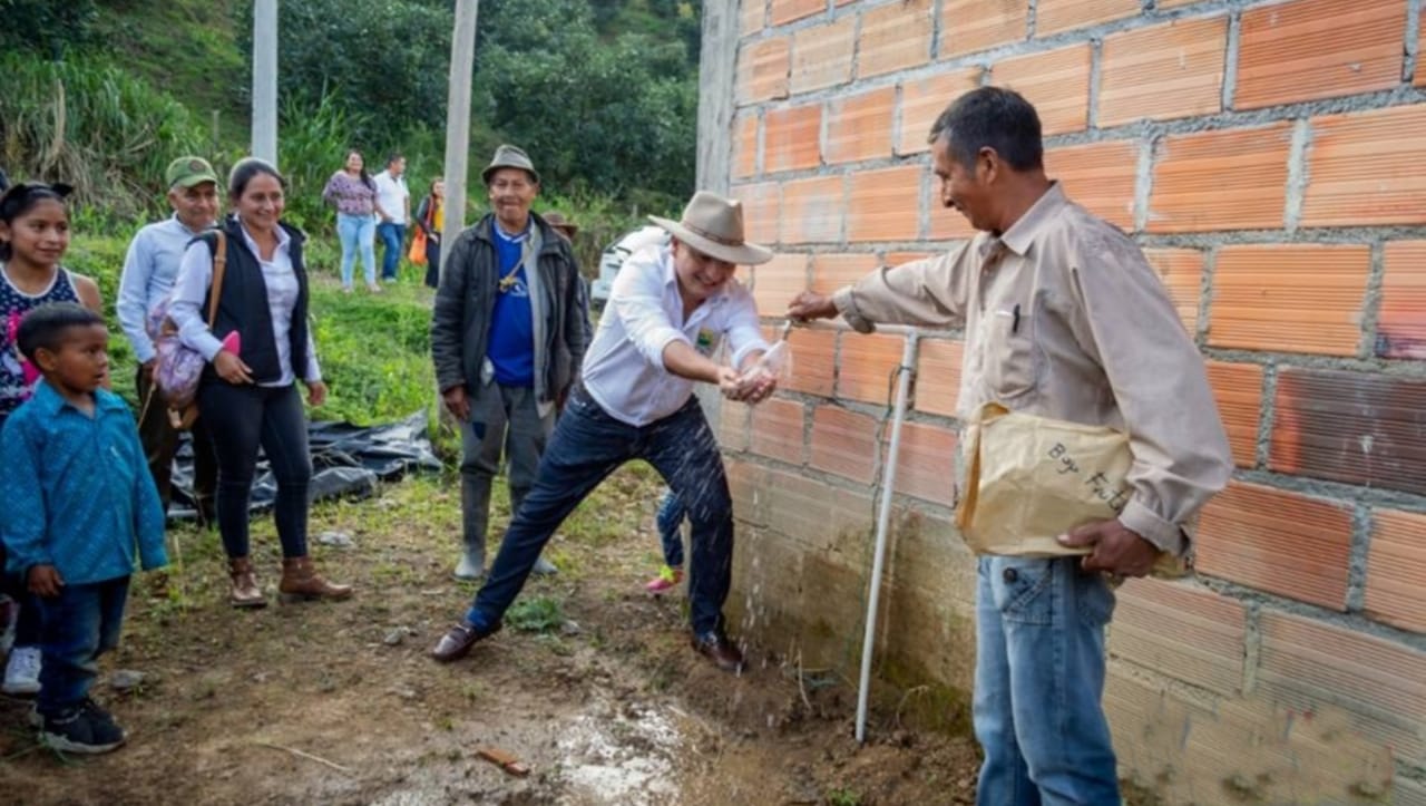 Entregado nuevo acueducto en vereda de San Agustín 1