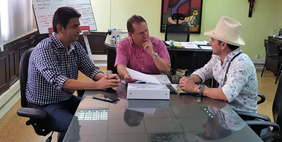 Nuevo impulso a la terminación del anillo vial turístico del sur del Huila 2