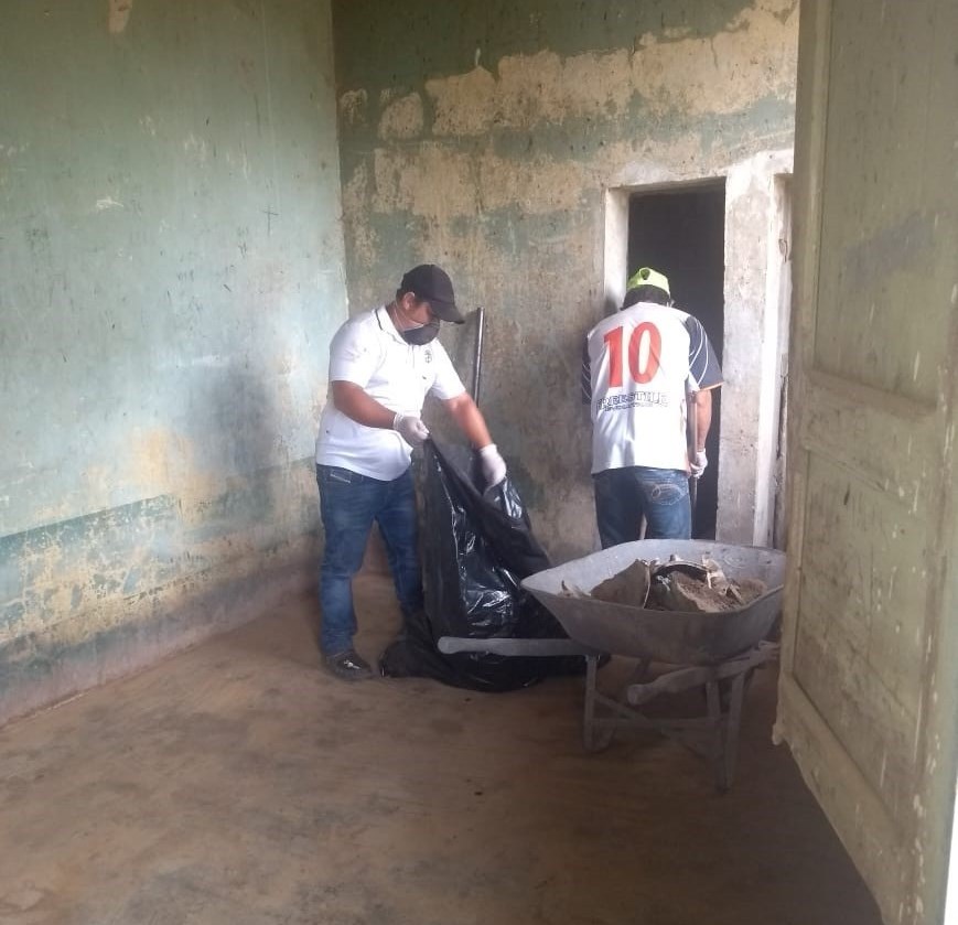 Habitantes de Villavieja asearon y recuperaron la estación del ferrocarril 1