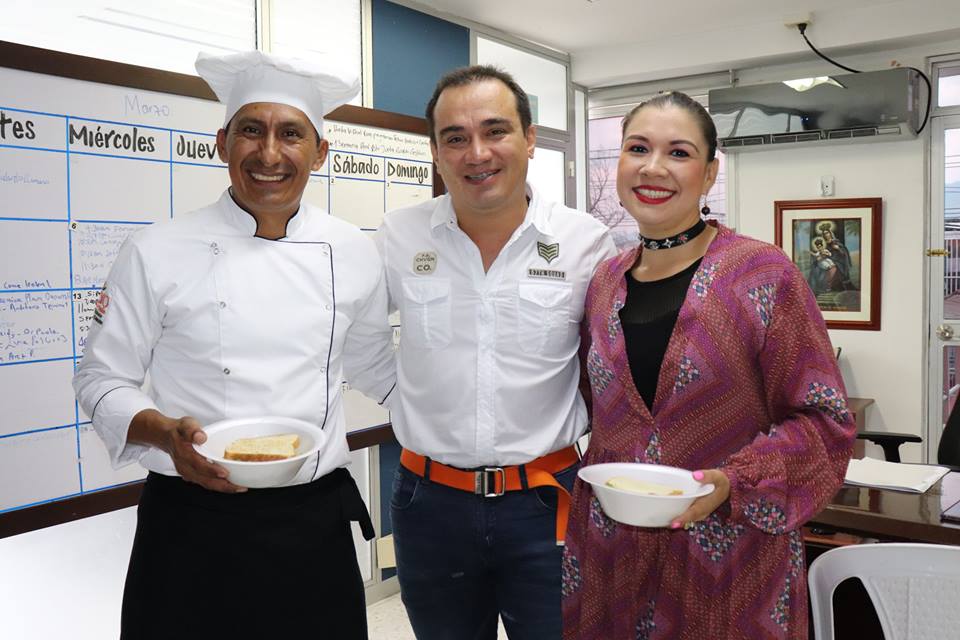 Fomentan hábitos de alimentación saludables a madres gestantes de Pitalito 3