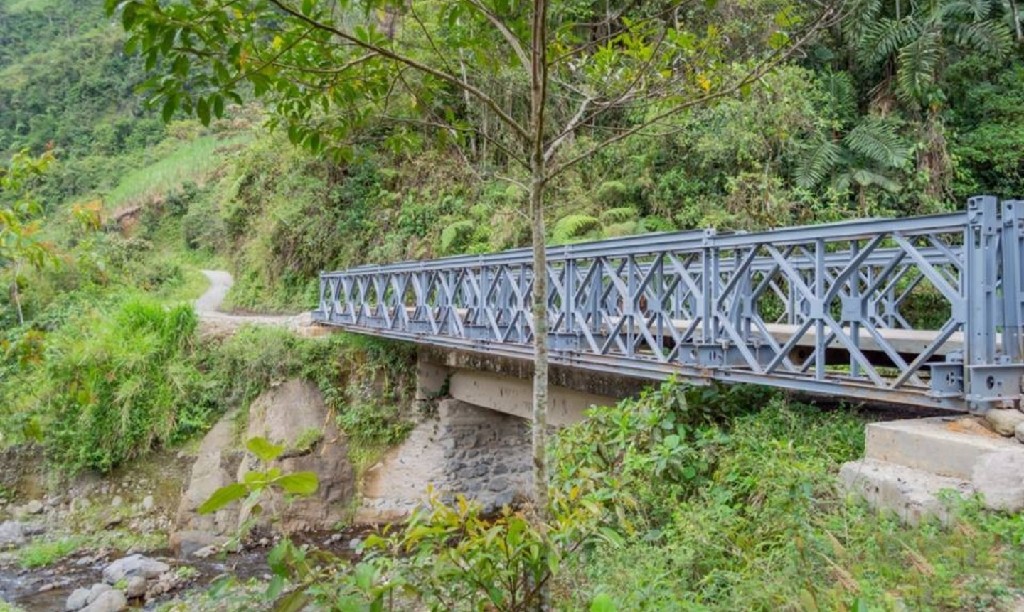 Por gestión ante Invias, instalaron puente militar en zona rural de San Agustín 3