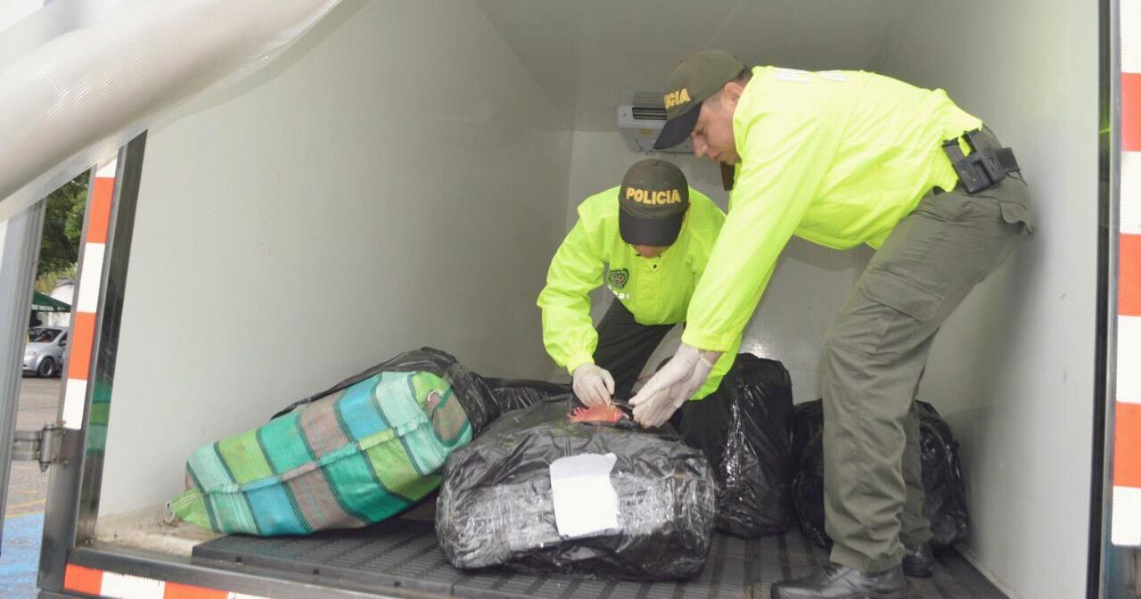 Autoridades incautaron millonario cargamento de marihuana 1