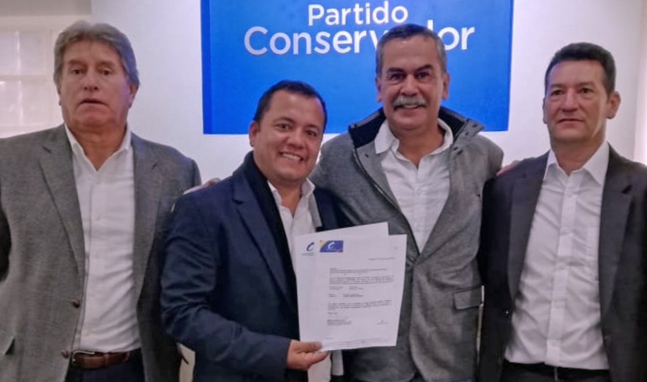 Fernando Castro Polanía y los conservadores que sí apoyan a Edgar Muñoz 2