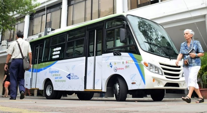Presentan primer bus colectivo a gas para transporte de pasajeros en Neiva 4