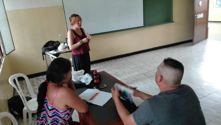 Programa Maestro Itinerante, capacita excombatientes de Farc en Garzón 3