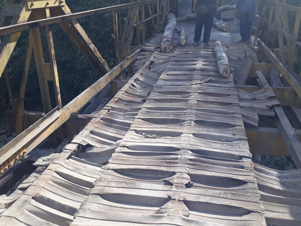 Minga comunitaria para mejorar el puente entre Pitalito y La Laguna 3