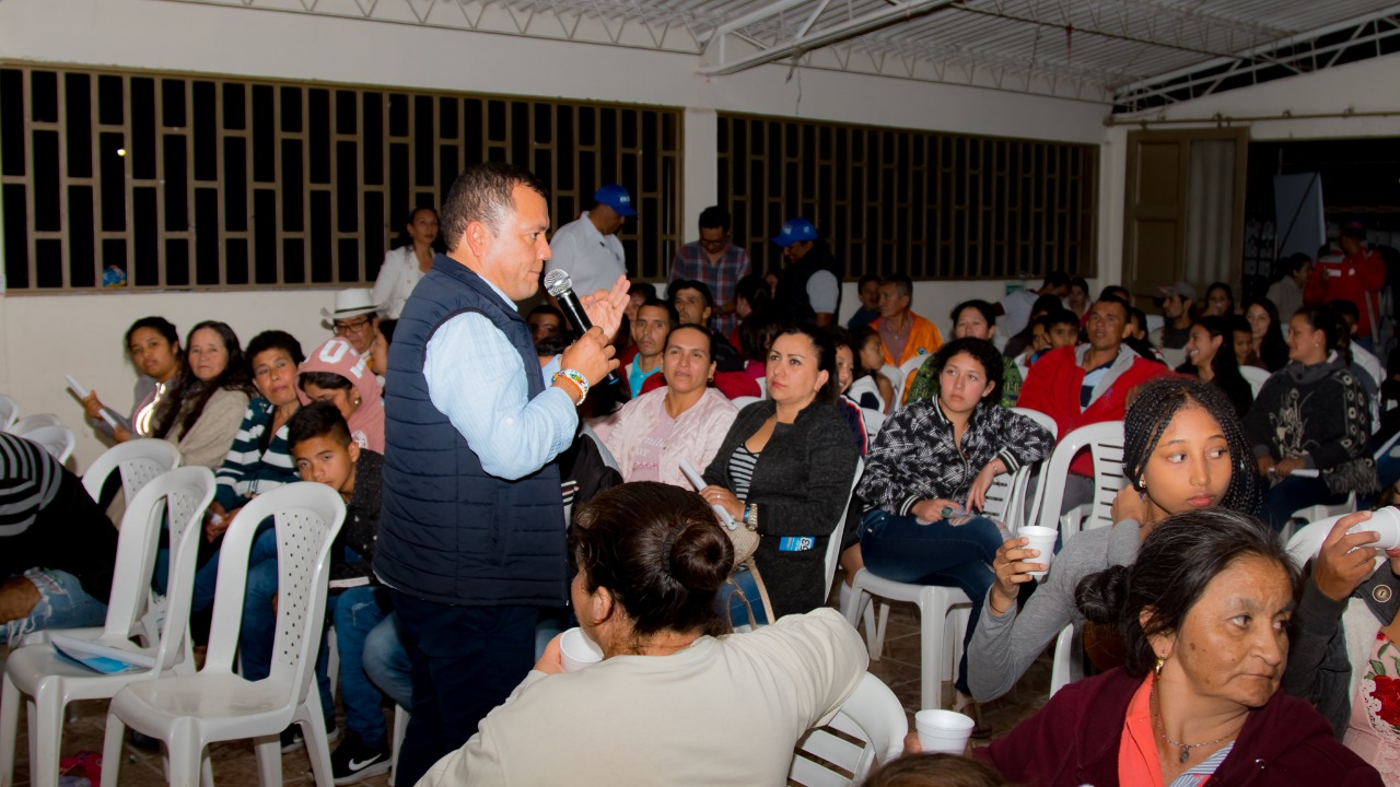 Importante gremio de transportadores laboyanos se une a la campaña de Edgar Muñoz 2