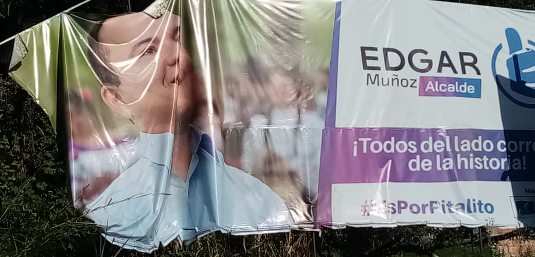 Edgar Muñoz Torres denuncia trato desigual de la alcaldía para con su publicidad visual 2