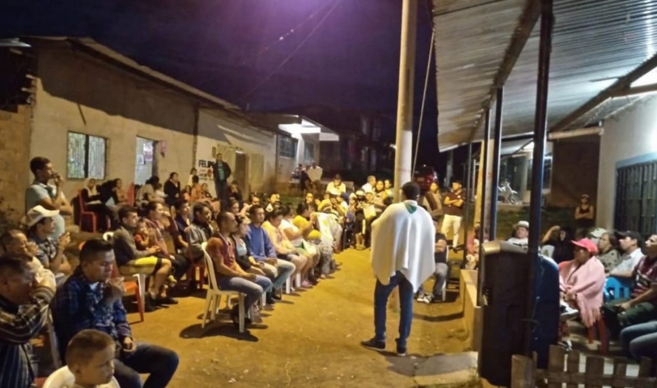 Marco Adrián Artunduaga abrió sede de campaña en Naranjal-Timaná 3