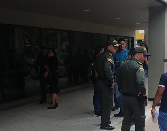Asaltantes protagonizaron hurto en sede bancaria en Pitalito 2