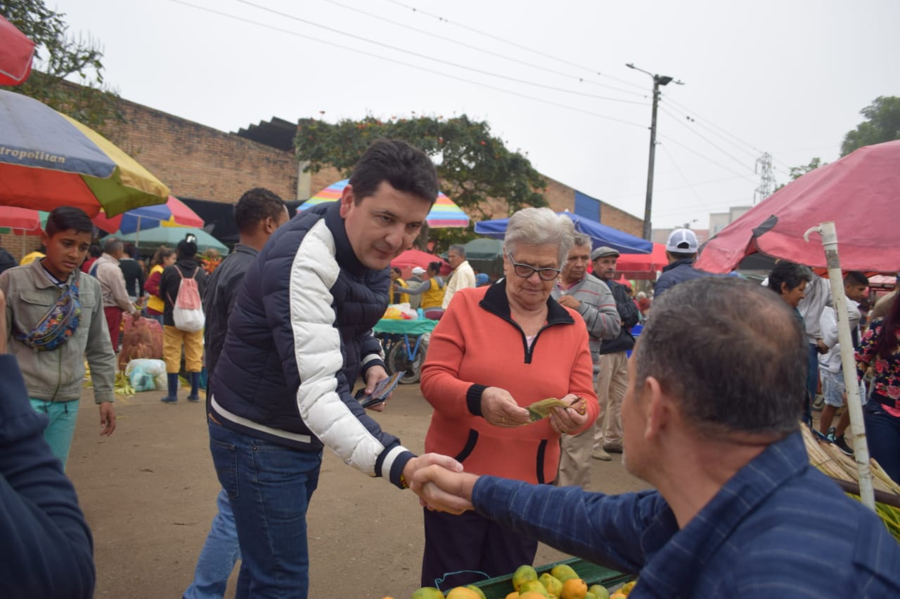 Impulso al sector productivo, propone Franky Alexander Vega 1
