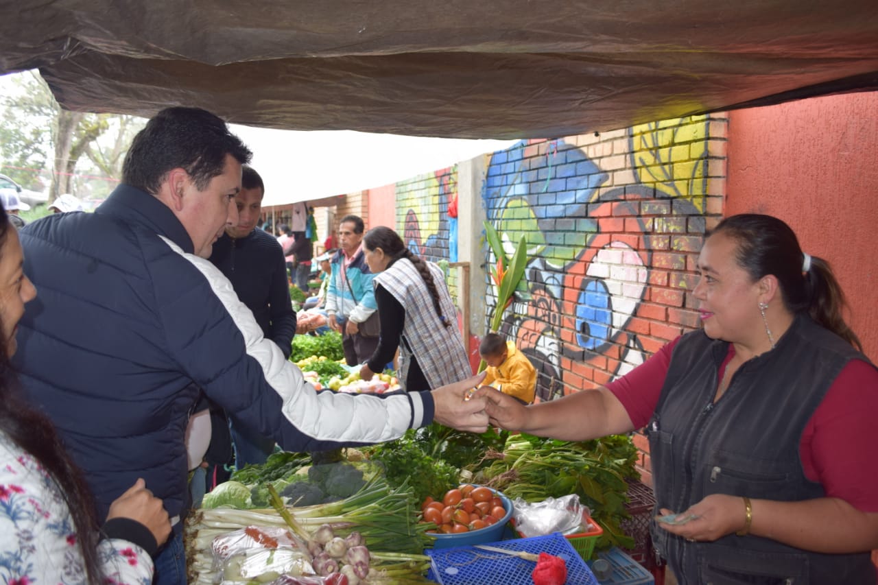 Impulso al sector productivo, propone Franky Alexander Vega 2
