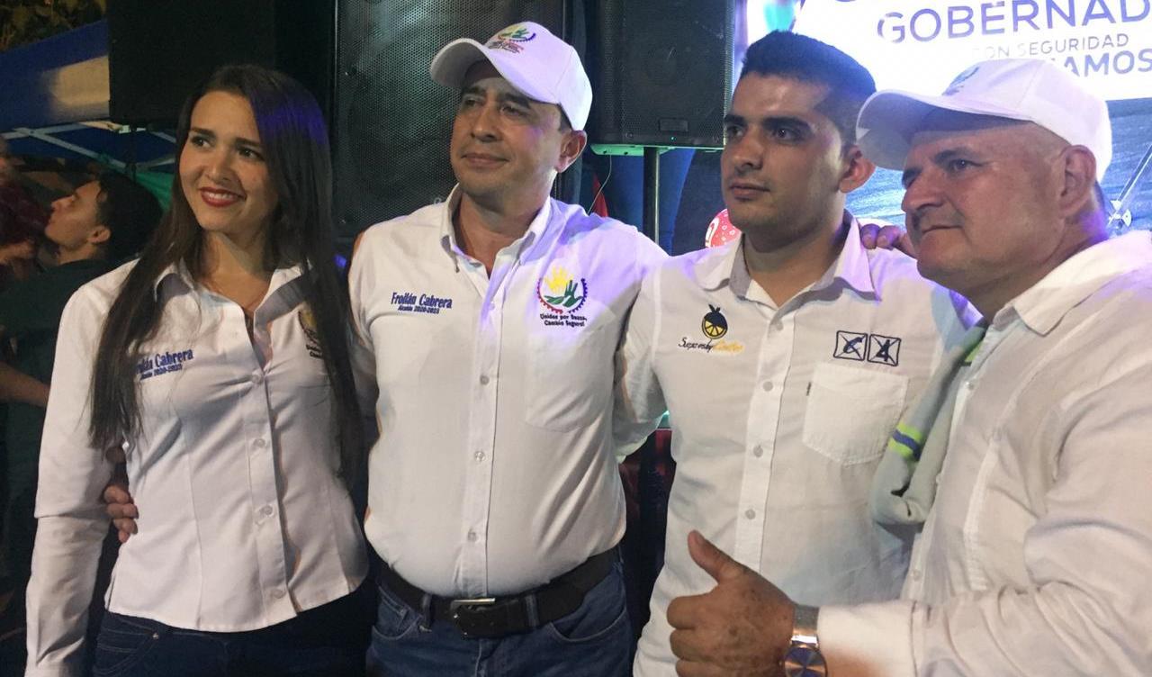 Importante adhesión recibió candidato a la Alcaldía de Suaza 1