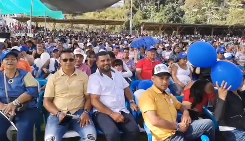 Gran evento político consolida a Marcos Molina en Oporapa 2