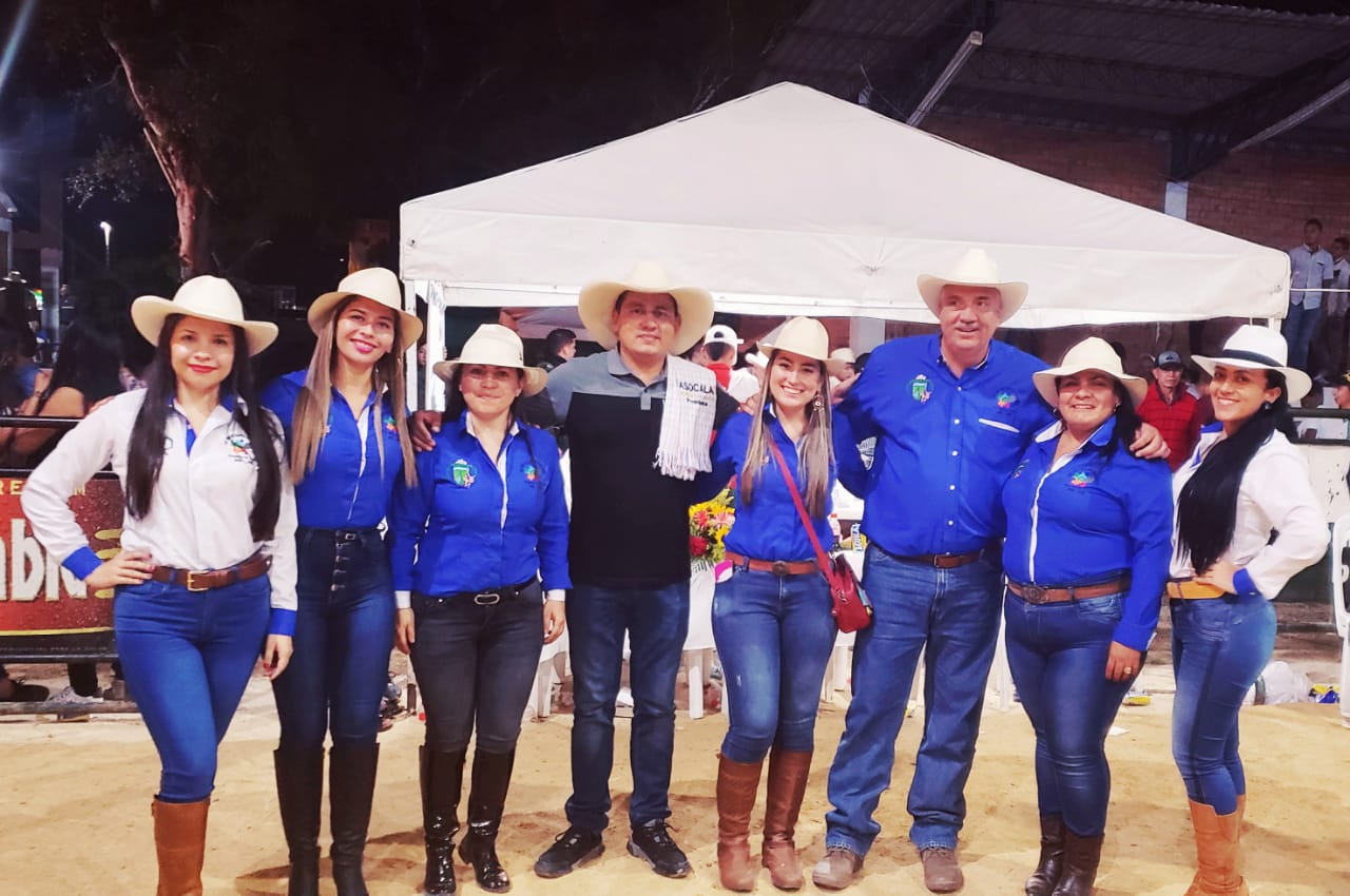 Con gran éxito se cumplió Feria Exposición Equina Grado B, en Suaza 5