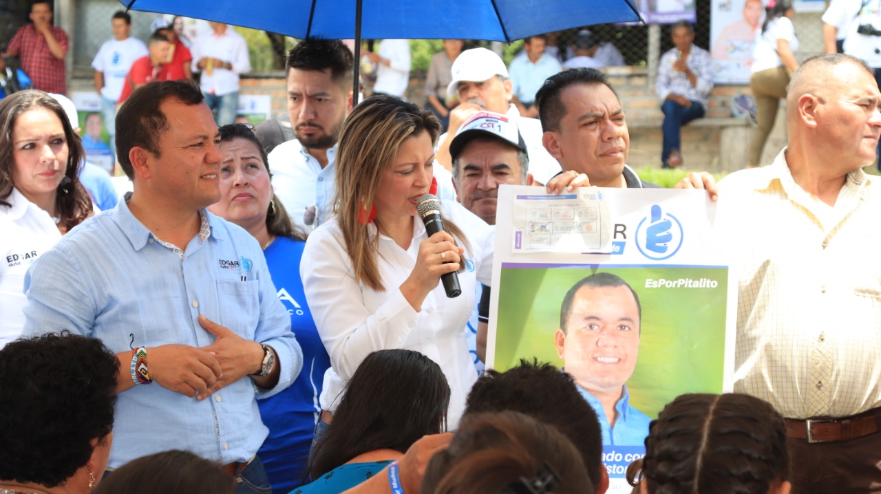 Maribel Suárez una mujer empoderada, ella es la esposa de Edgar Muñoz 2