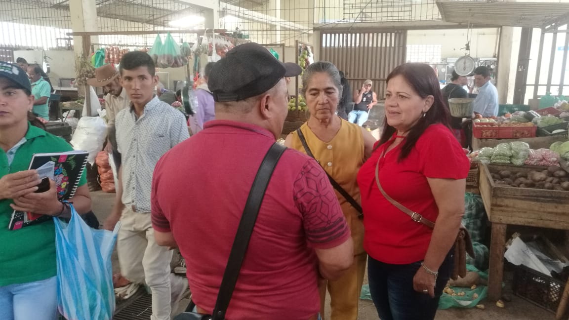 Hilaria Triana una líder que ha demostrado resultados en Acevedo 1