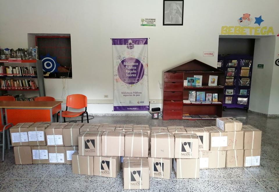 4.590 nuevos libros fueron entregados a la Biblioteca Pública Municipal de Tesalia 2