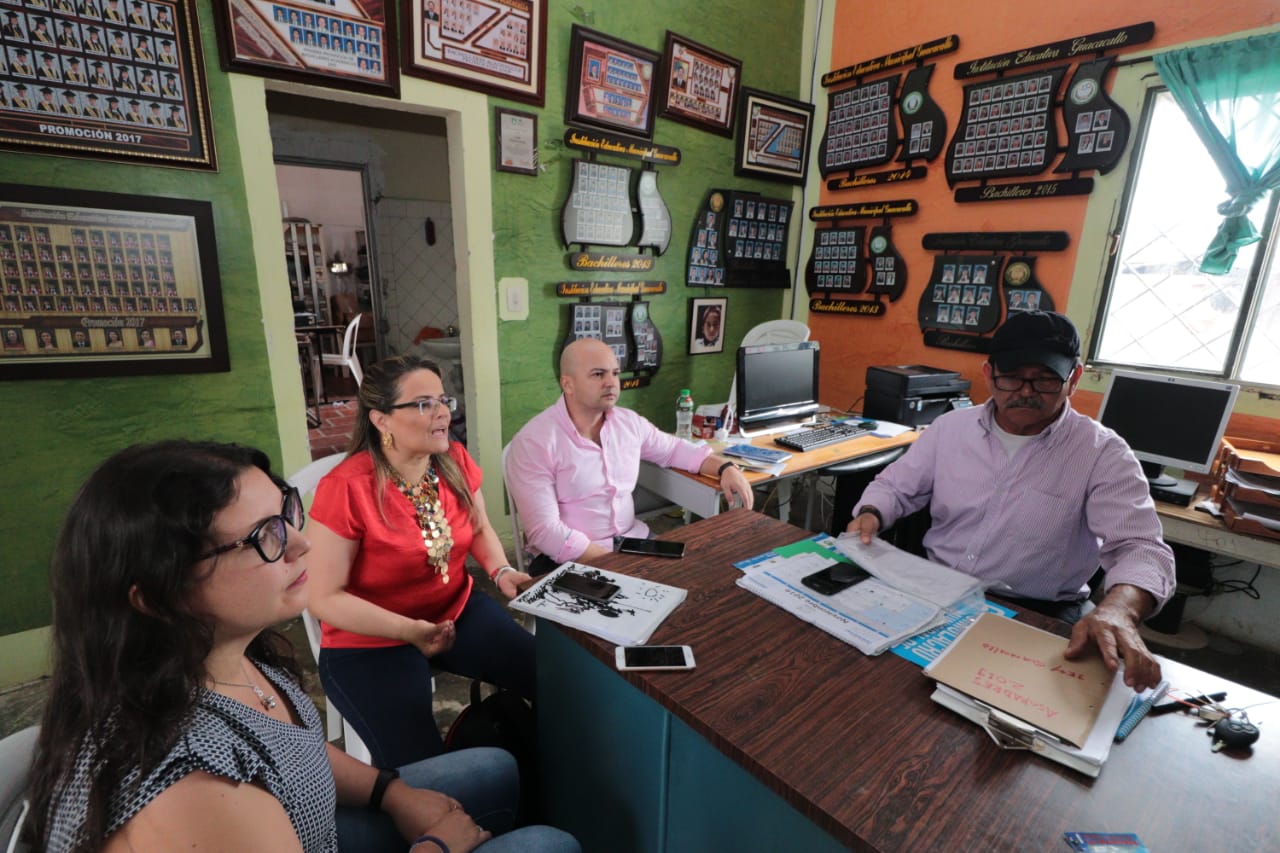 Delegada del Ministerio de Educación, realiza visita en Pitalito 1