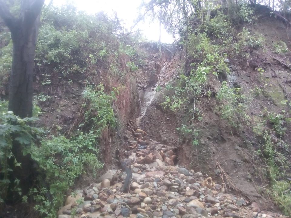 Invierno provoca cierre de la vía Yaguará-Neiva 1