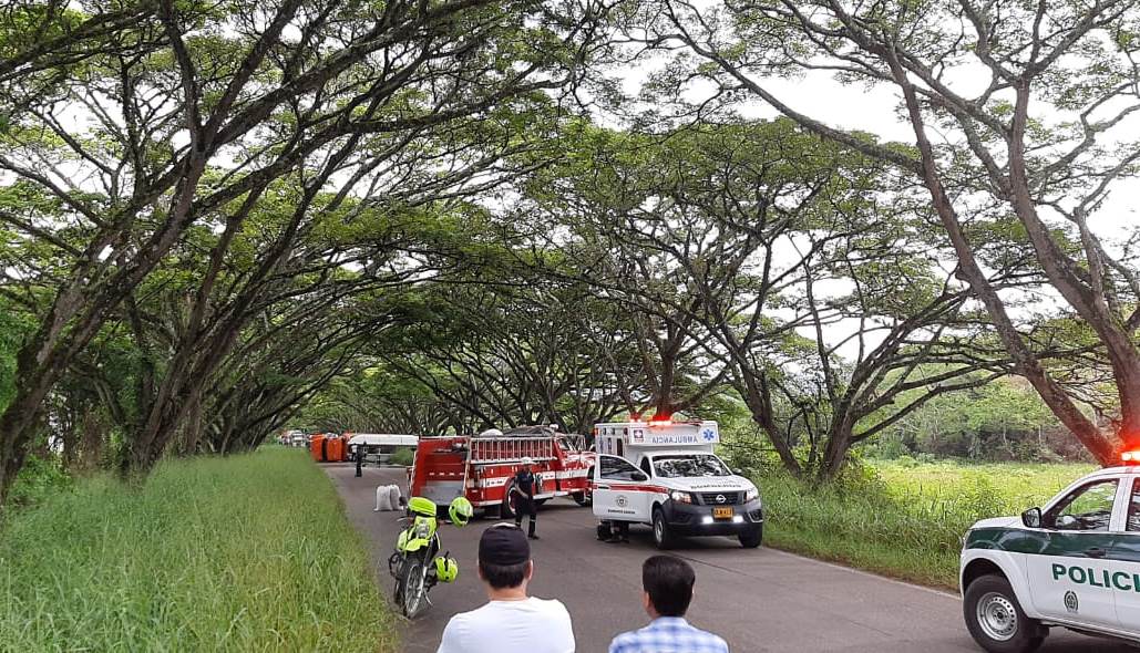 Reportan dos emergencias viales en cercanías a Garzón 3