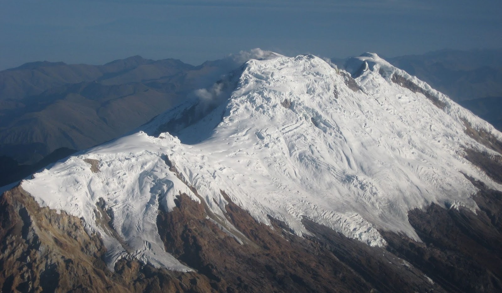 Volcán Nevado del Huila se mantiene en alerta sísmica 1