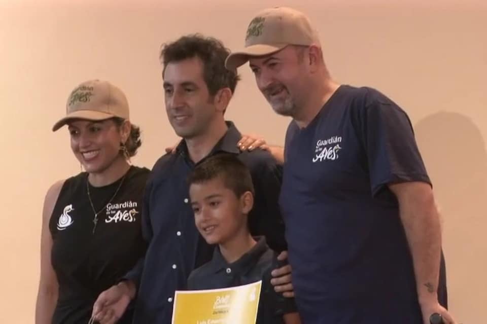 Niños huilenses ganaron concurso nacional “Guardianes de las Aves” 2