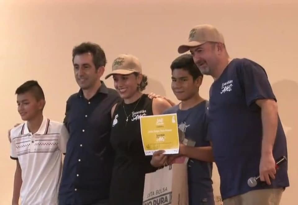 Niños huilenses ganaron concurso nacional “Guardianes de las Aves” 3