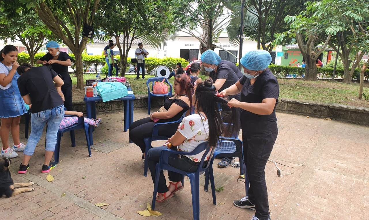 Jornada de apoyo al desarrollo en el corregimiento Pacarní 2