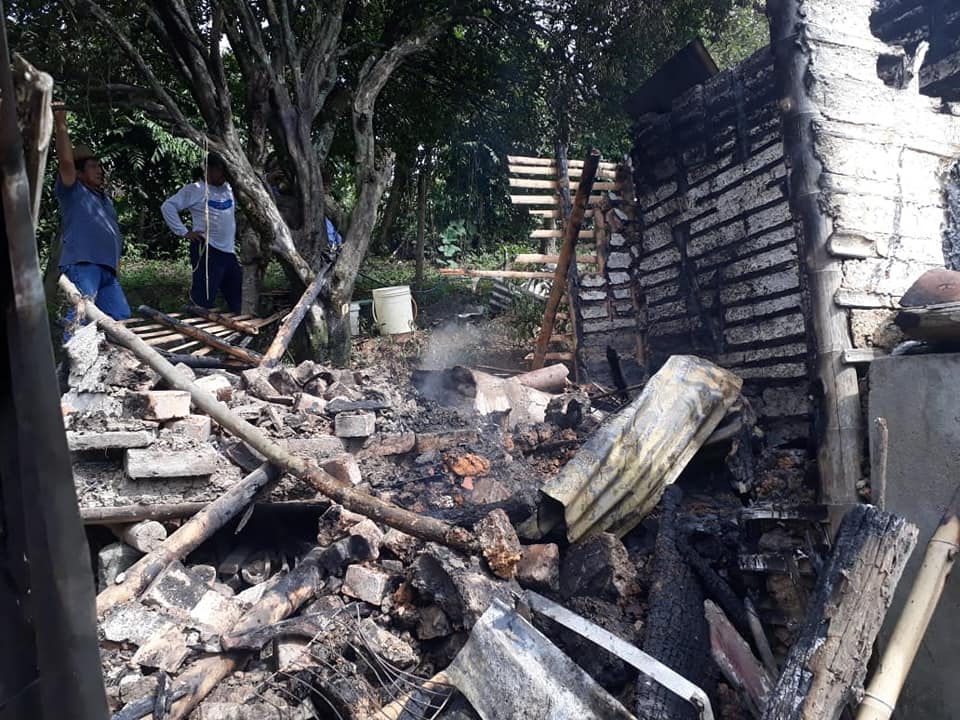 En Naranjal familia resultó gravemente afectada tras incendiarse su vivienda 1