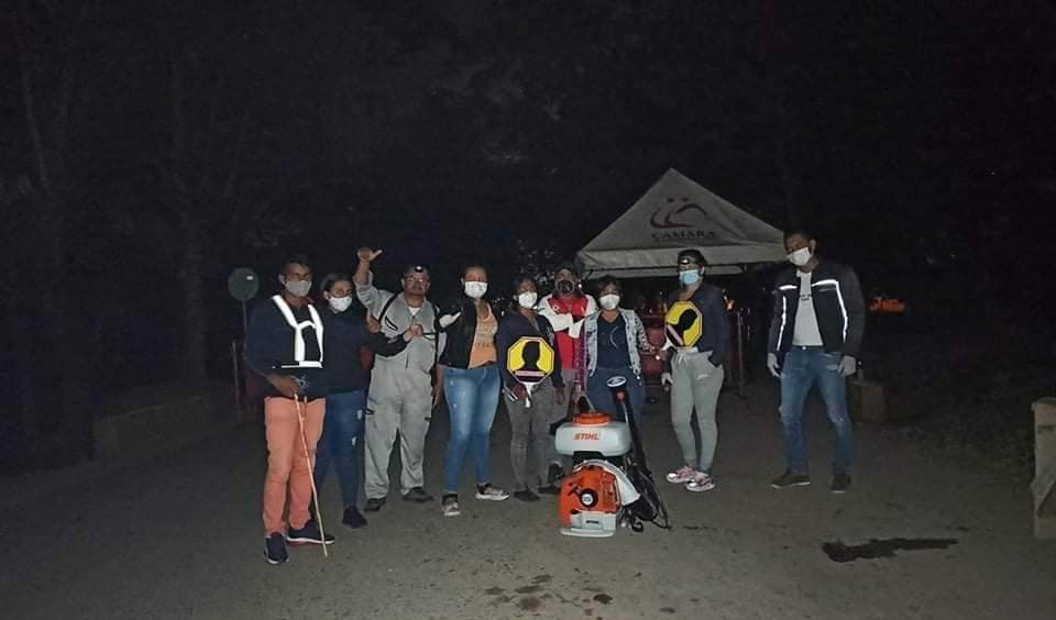 Con “guardia nocturna”, habitantes vigilan y controlan zonas de ingreso a La Plata 1