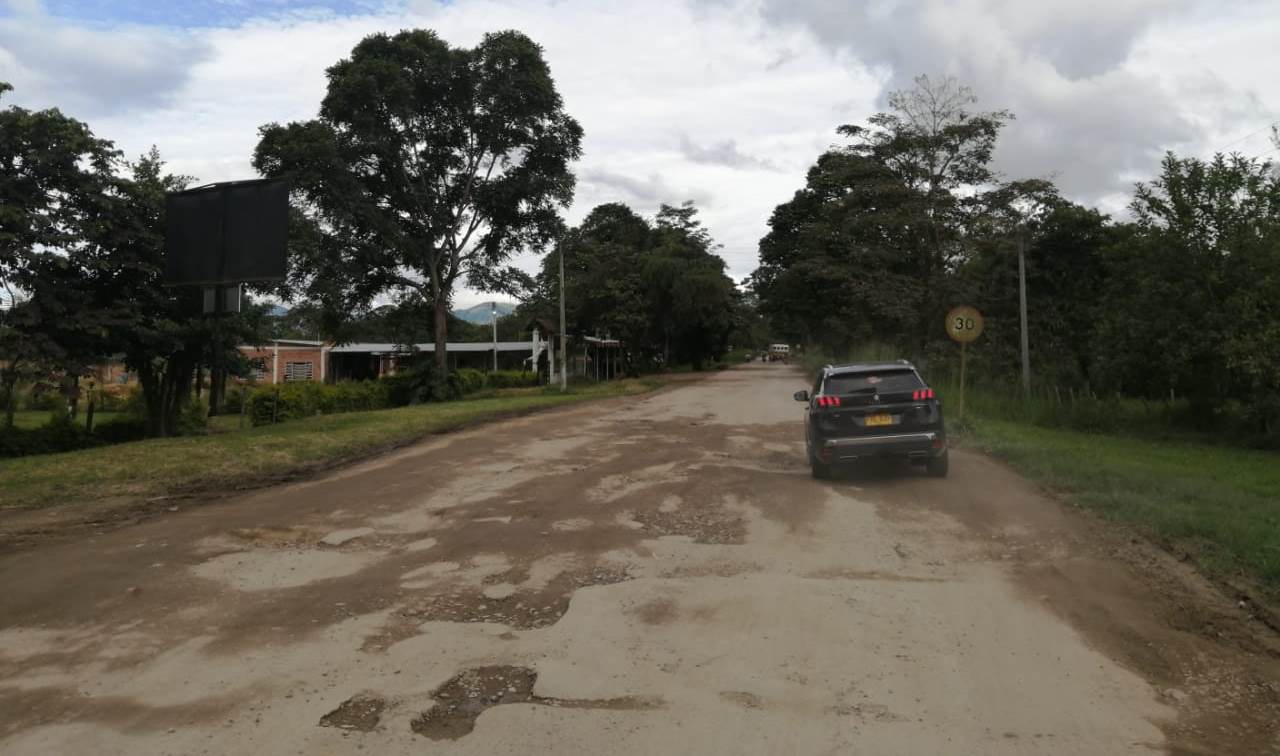 Convocan minga para hacer mantenimiento a la vía Pitalito-San Agustín 2