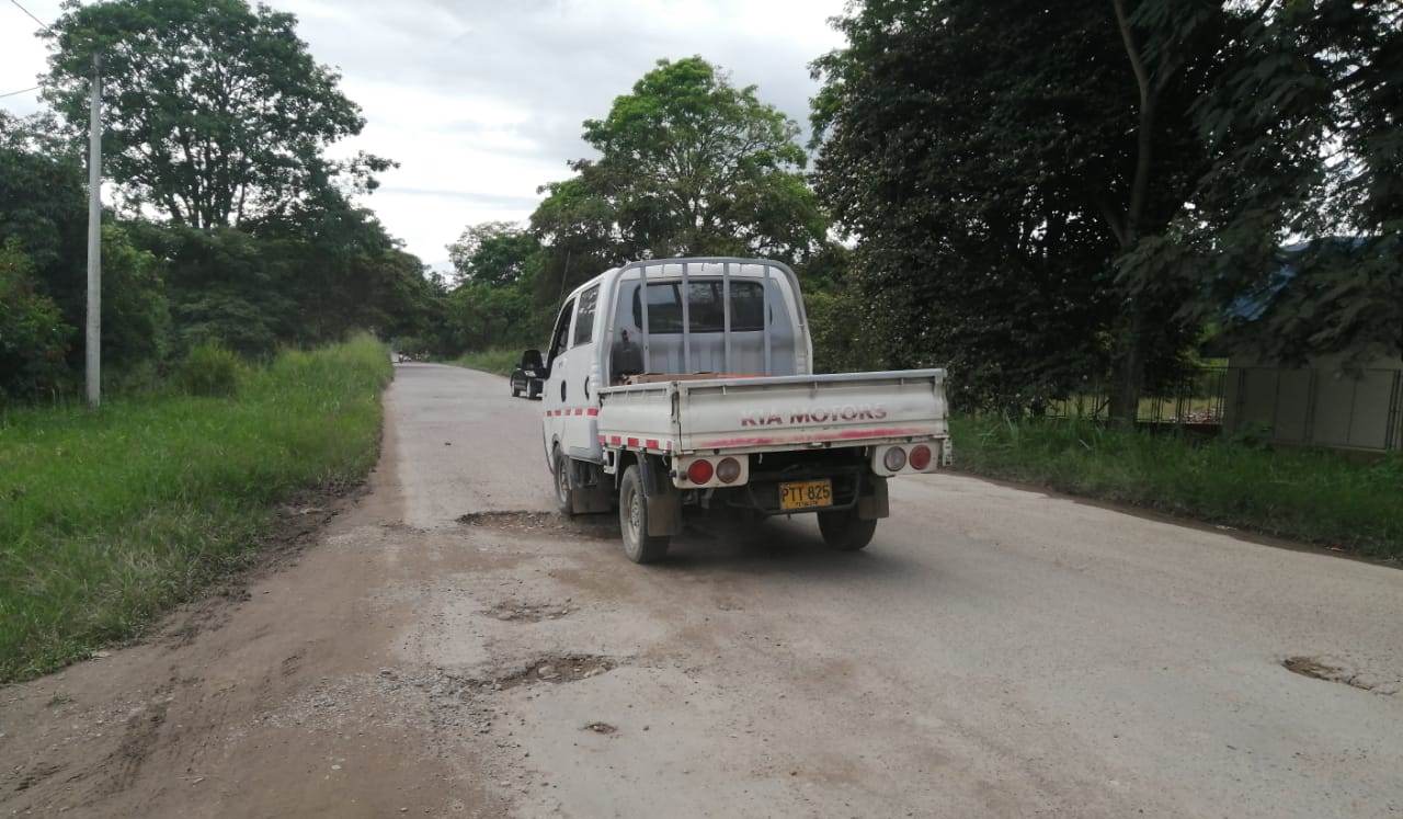 Convocan minga para hacer mantenimiento a la vía Pitalito-San Agustín 4
