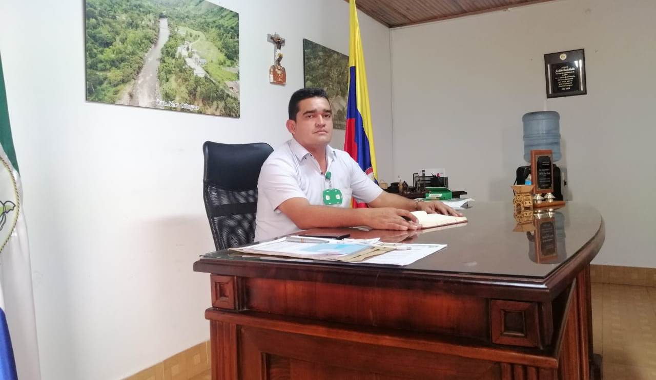 Alcaldía de Elías lanza programa de estímulos a la Educación Superior 1