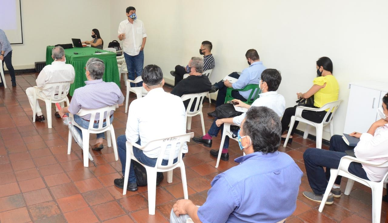 Operadores del PAE incrementarán compra de alimentos a productores huilenses 3