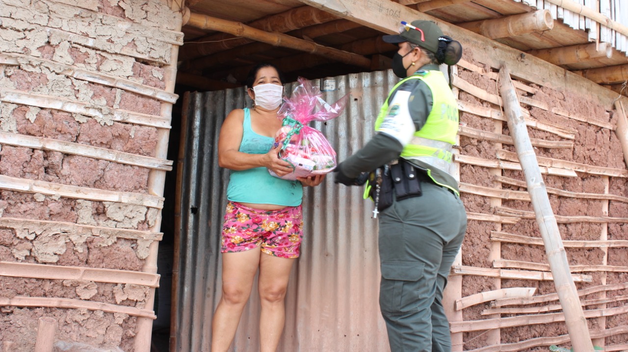Campaña social liderada por la Policía en sectores vulnerables de Timaná 2